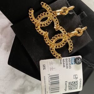 Chanel EARRINGS Gold chain Link XL LOGO LARGE EARRINGS 20P Runway